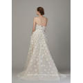 Nova moda Custom Made Puffy Tule vestido de noiva a linha com flores 3D